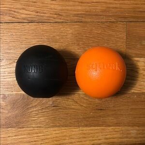 KONG Extreme Black ball and Planet Dog Orange Squeak ball - Bundle of 2